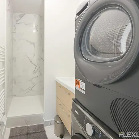 Modern In T7 In 20 * 파리